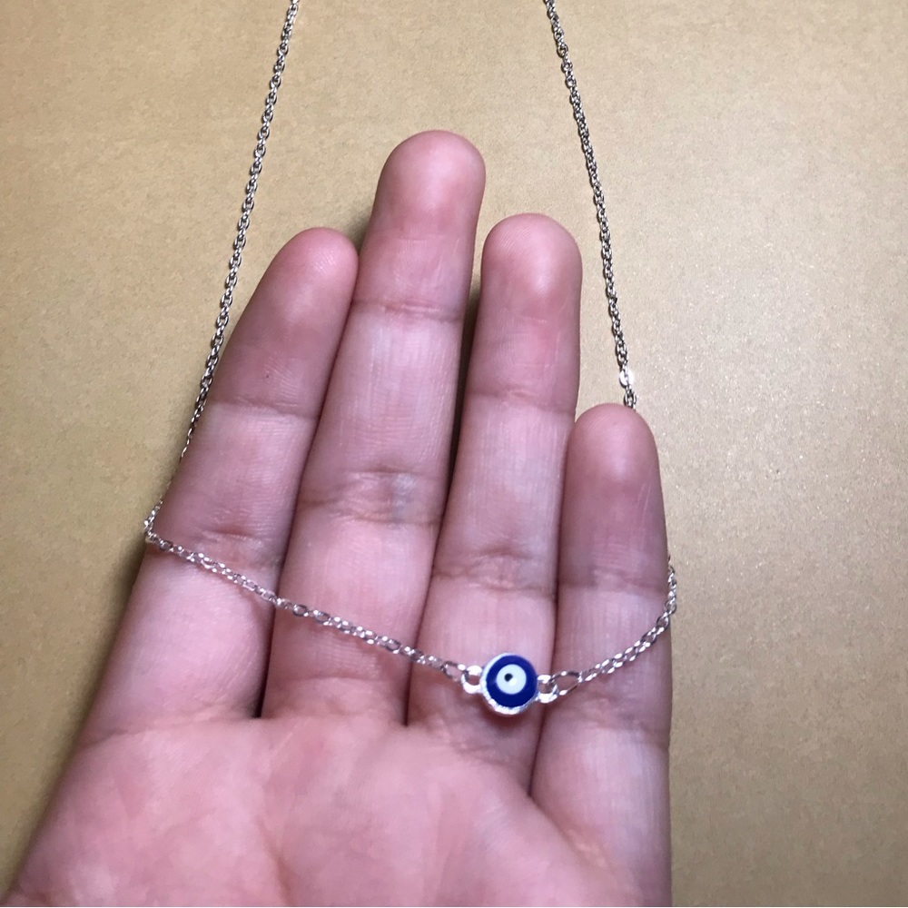 Evil eye necklace that protects you from negative Energy